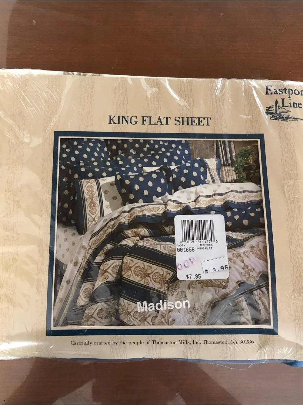 Eastport Linens Percale King Flat Sheet 180 Thread Count Madison Navy White